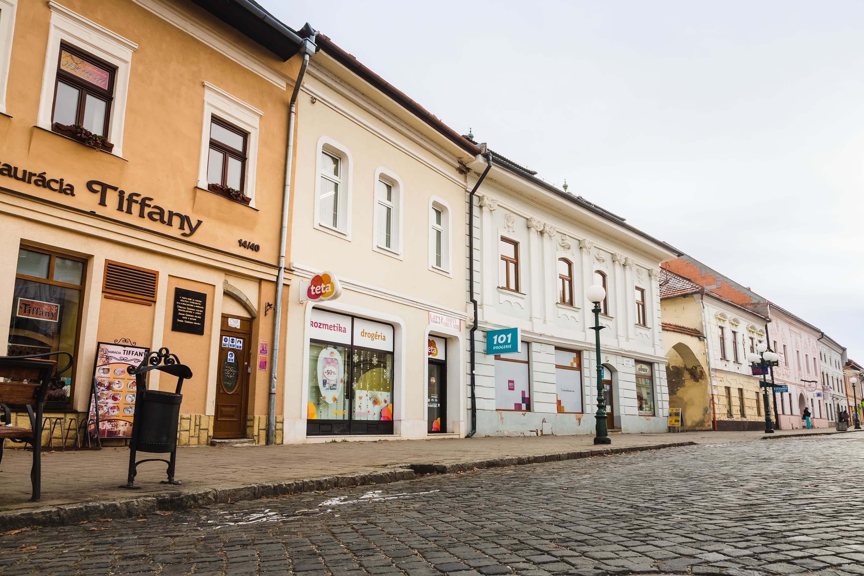 Street retail